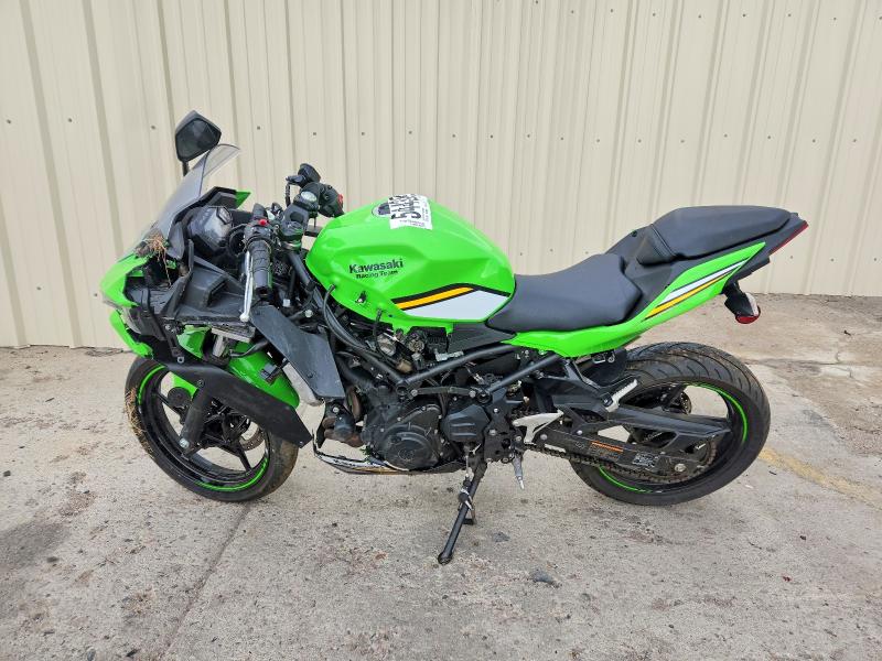 2025 Kawasaki Ex VIN ML5EXGH11SDA56819 COPART salvage auction — ROLLOVER, Co - Public - Salvage Title, sold $1,600 on 2026-07-27 (photo 3)