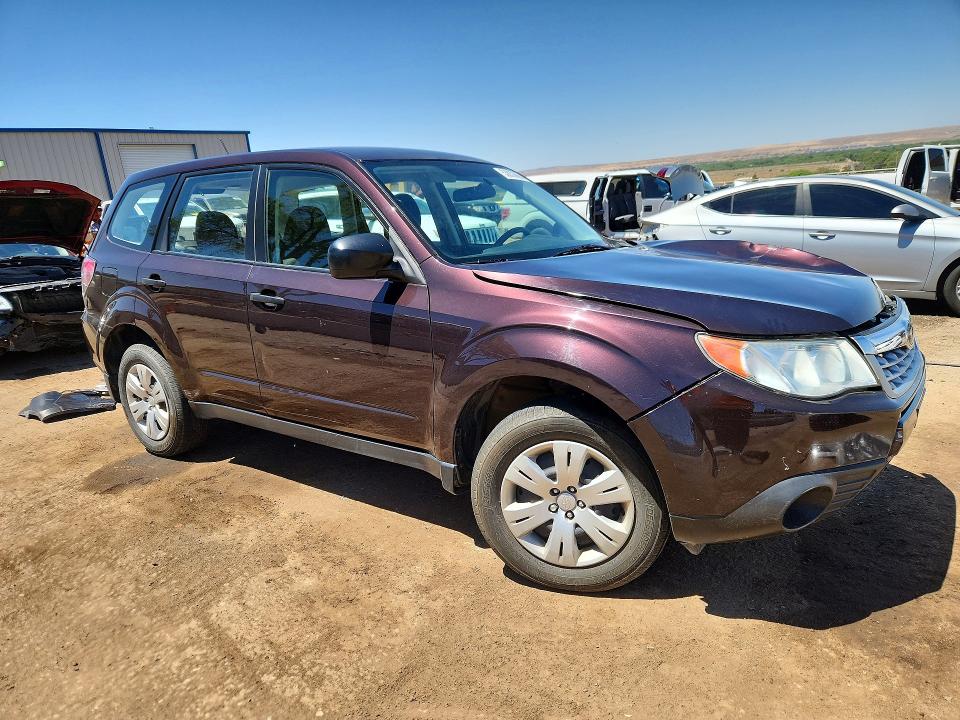 2013 Subaru Forester VIN JF2SHAAC6DH411797 COPART salvage auction — FRONT END, Nm - Cert Of Title-Salvage, sold $500 on 2026-07-09 (photo 4)