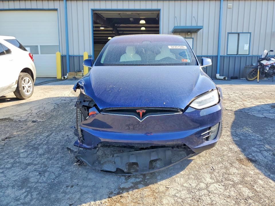 2019 Tesla Model x VIN 5YJXCAE27KF152626 COPART salvage auction — FRONT END, Pa - Certificate Of Salvage, sold $12,200 on 2026-08-21 (photo 5)