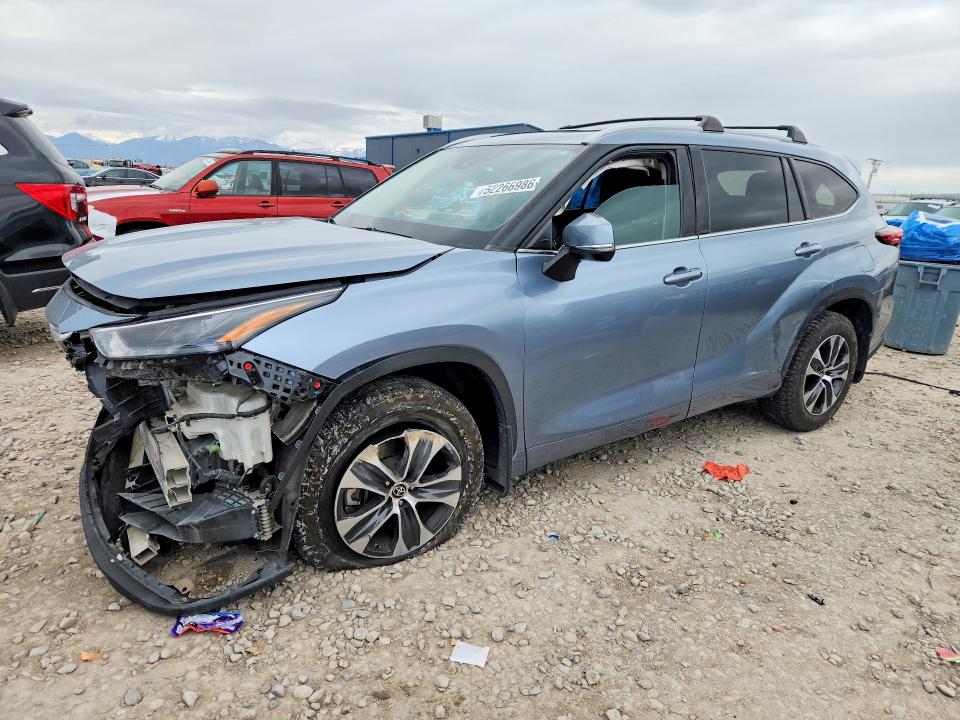 2022 Toyota VIN 5TDHZRBH9NS166716 COPART salvage auction — FRONT END, UT - SALVAGE CERTIFICATE, sold $9,300 on 2026-07-24 (photo 1)
