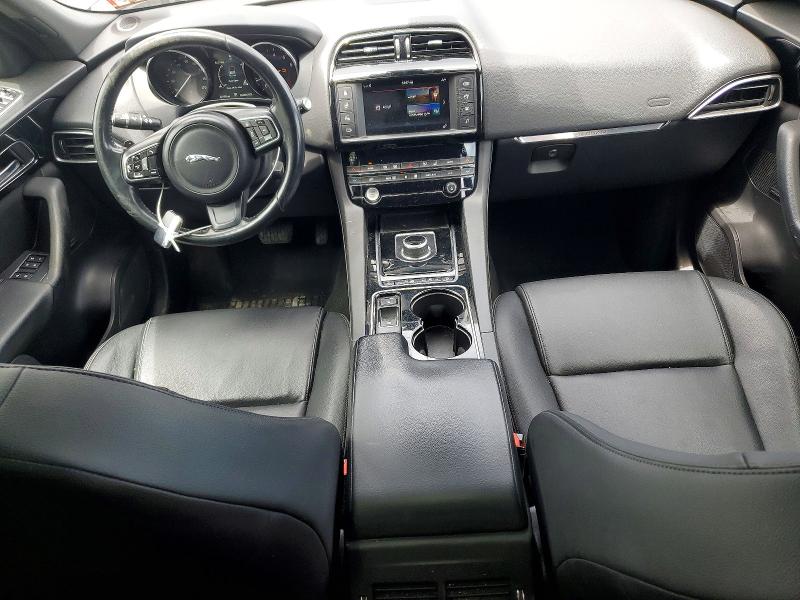 2017 Jaguar F-pace VIN SADCJ2BV7HA050368 COPART salvage auction — NORMAL WEAR, Nj - Certificate Of Title (P), sold $3,500 on 2026-07-27 (photo 8)