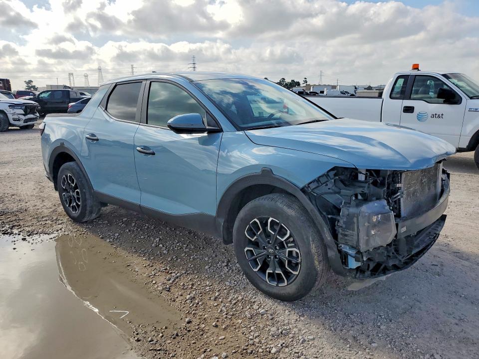 2024 Hyundai Santa cruz VIN 5NTJB4AE6RH099540 COPART salvage auction — FRONT END, Tx - Certificate Of Title, sold $11,800 on 2026-07-28 (photo 4)