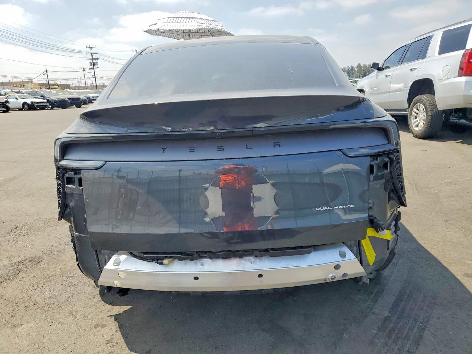 2026 Tesla Model y VIN 7SAYGDEE8TF363343 COPART salvage auction — REAR END, Ca - Salvage Certificate, sold $21,000 on 2026-07-20 (photo 6)