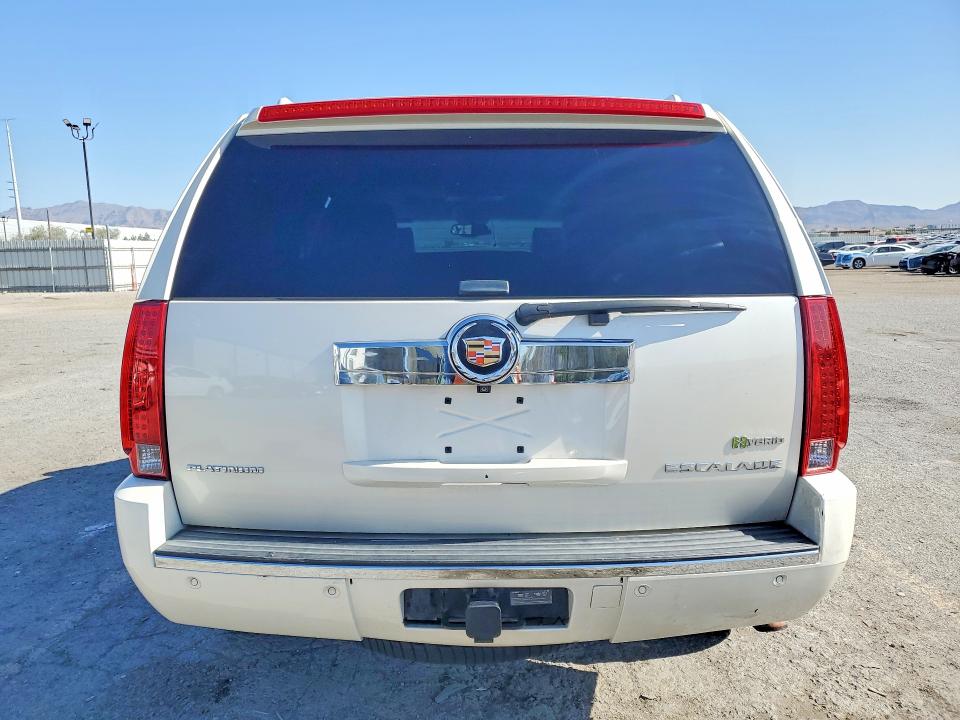 2013 Cadillac Escalade VIN 1GYS4FEJ8DR166845 COPART salvage auction — FRONT END, Nv - Salvage Title, sold $3,700 on 2026-07-09 (photo 6)