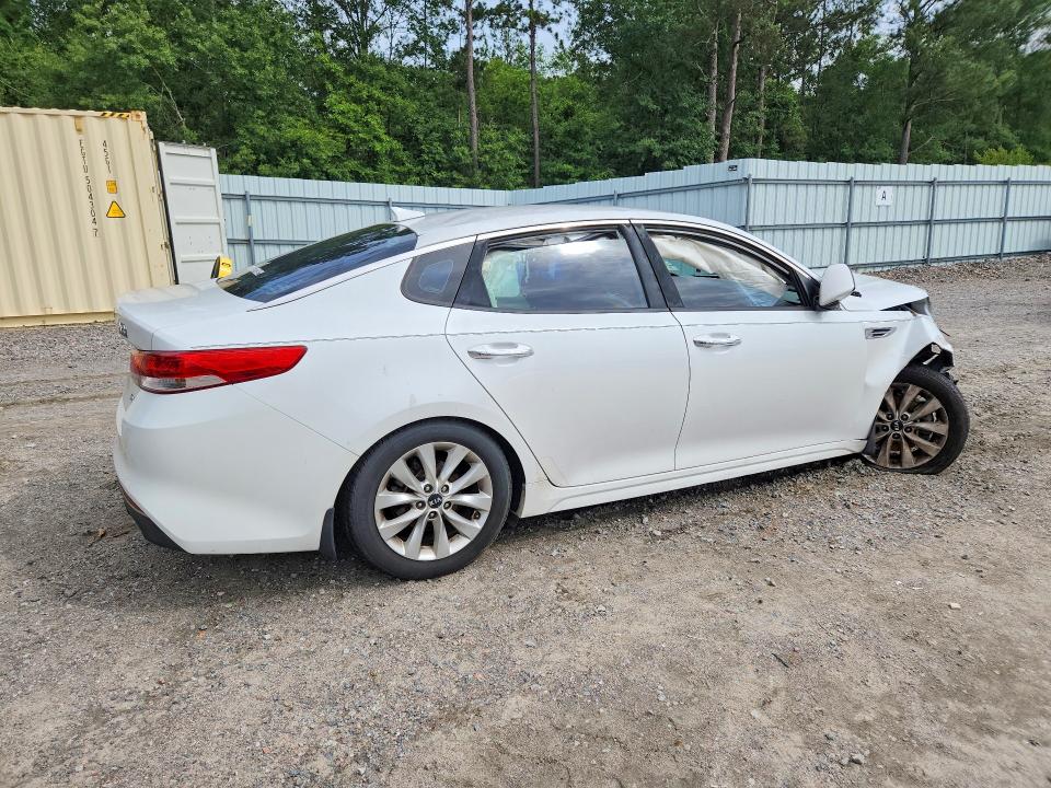 2016 Kia Optima VIN 5XXGU4L39GG074851 COPART salvage auction — FRONT END, GA - CERT OF TITLE-SALVAGE, sold $200 on 2026-07-07 (photo 3)