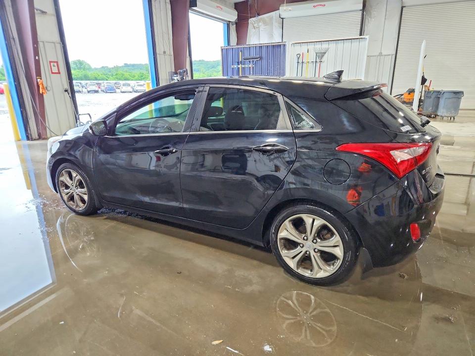 2013 Hyundai Elantra VIN KMHD35LE9DU045056 COPART salvage auction — SIDE, Il - Salvage Certificate, sold $800 on 2026-07-27 (photo 2)