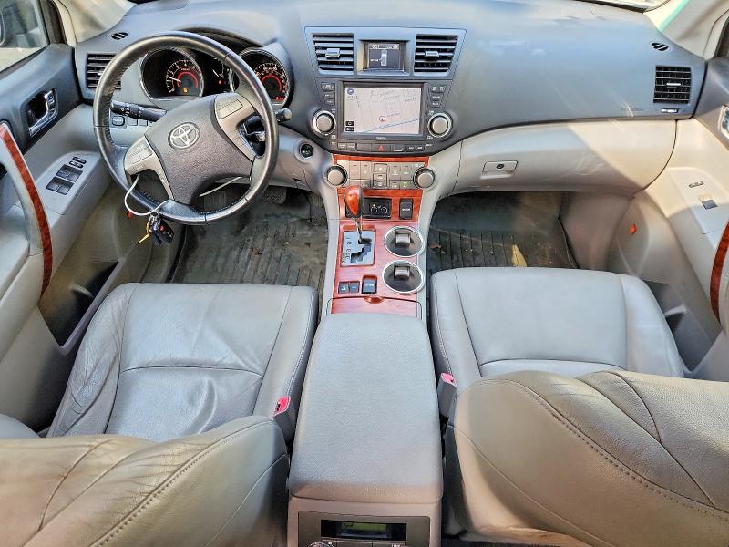 2010 Toyota Highlander VIN JTEDK3EH0A2154589 COPART salvage auction — SIDE, Vt - Cert Of Title-Salvage Vehicle, sold $4,050 on 2026-07-06 (photo 8)