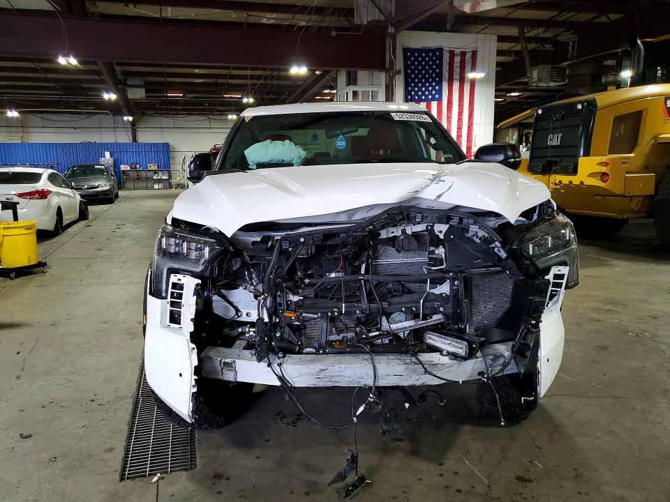 2025 Toyota VIN 5TFPC5DB1SX113660 COPART salvage auction — FRONT END, CO - PUBLIC - SALVAGE TITLE, sold $12,200 on 2026-07-28 (photo 5)