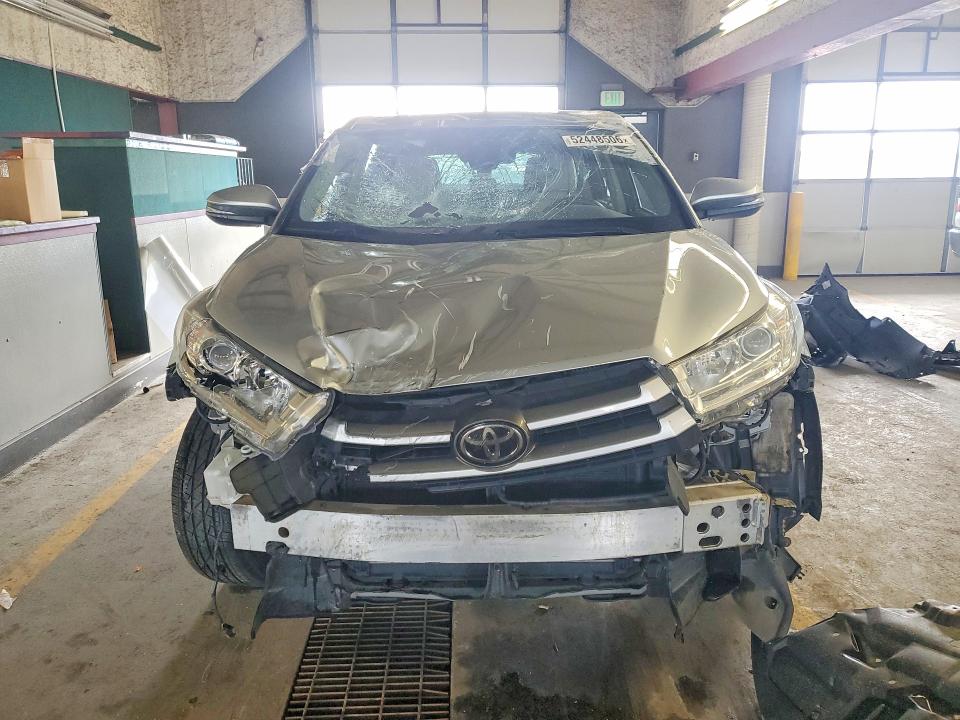 2017 Toyota Highlander VIN 5TDJZRFH3HS389835 COPART salvage auction — FRONT END, In - Cert Of Title-Salvage Title, sold $350 on 2026-07-27 (photo 5)