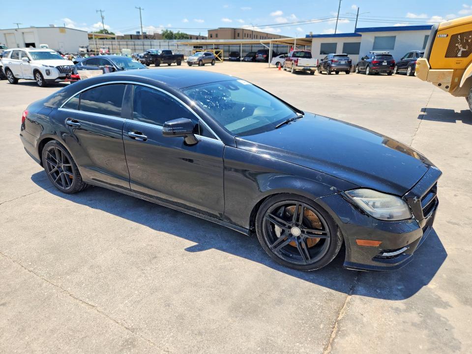 2014 Mercedes-benz Cls-klasse VIN WDDLJ9BB8EA090292 COPART salvage auction — SIDE, Tx - Bonded Title - Salvage, sold $1,150 on 2026-08-06 (photo 4)