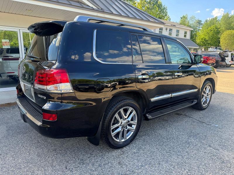 2015 Lexus Lx 570 VIN JTJHY7AX9F4181761 COPART salvage auction — MINOR DENT/SCRATCHES, OK - CERTIFICATE OF TITLE, sold $26,000 on 2026-07-02 (photo 4)