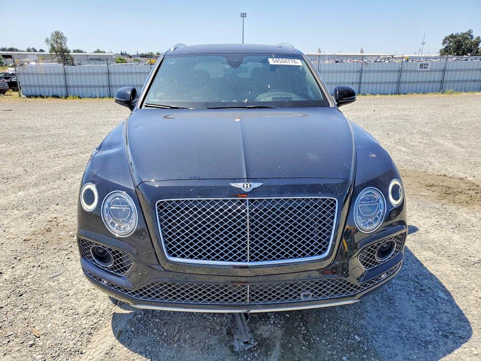 2017 Bentley Bentayga VIN SJAAC2ZV5HC016003 COPART salvage auction — VANDALISM, Ca - Salvage Certificate, sold $20,300 on 2026-07-02 (photo 5)