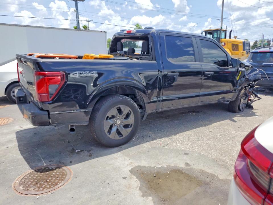 2025 Ford F-150 lightning VIN 1FTEW2LP6SKF41781 COPART salvage auction — ROLLOVER, GA - CERT OF TITLE-SALVAGE, sold $6,300 on 2026-08-31 (photo 3)