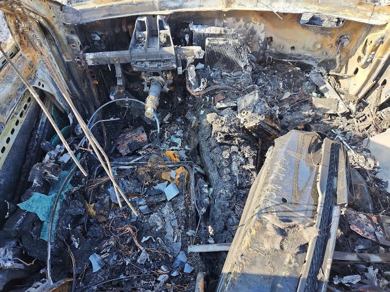 2015 Mercedes-benz E-class VIN WDDHF7GB0FB095647 COPART salvage auction — BURN, Wi - Junked Vehicle Bill Of Sale, sold $325 on 2026-07-27 (photo 8)