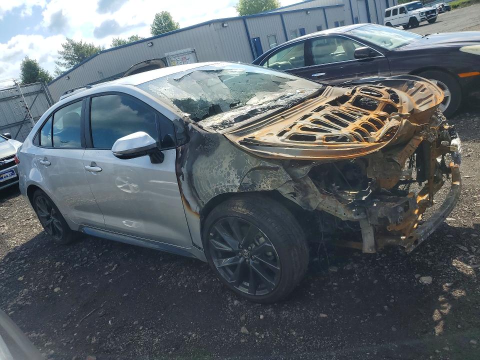 2026 Toyota Corolla VIN 5YFS4MCEXTP257558 COPART salvage auction — Burn Engine, MD - CERT OF SALVAGE > 75% DAMAGE, sold $2,000 on 2026-07-27 (photo 4)
