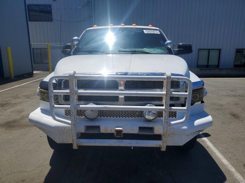 2001 Dodge Ram 3500 VIN 3B6MC366X1M533787 COPART salvage auction — MINOR DENT/SCRATCHES, Ca - Dis/Dlr/Exp Only Clean Title, sold $12,500 on 2026-07-07 (photo 5)