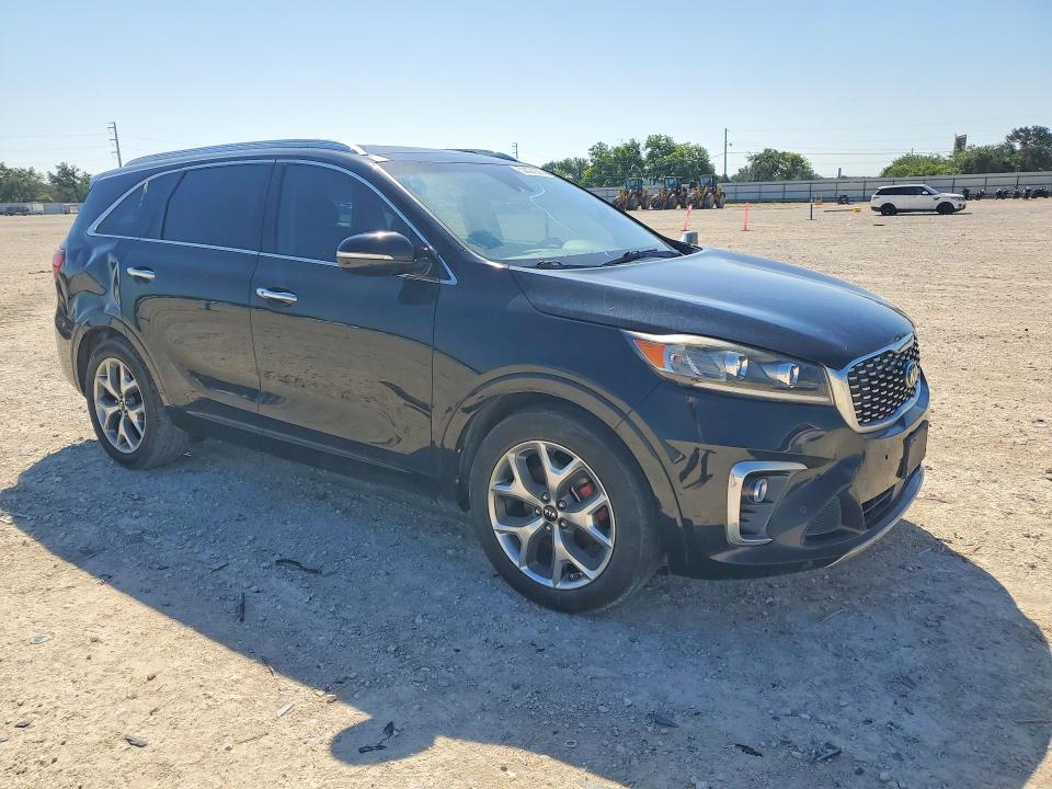 2019 Kia Sorento VIN 5XYPK4A56KG543375 COPART salvage auction — NORMAL WEAR, Tx - Certificate Of Title, sold $4,500 on 2026-07-30 (photo 4)
