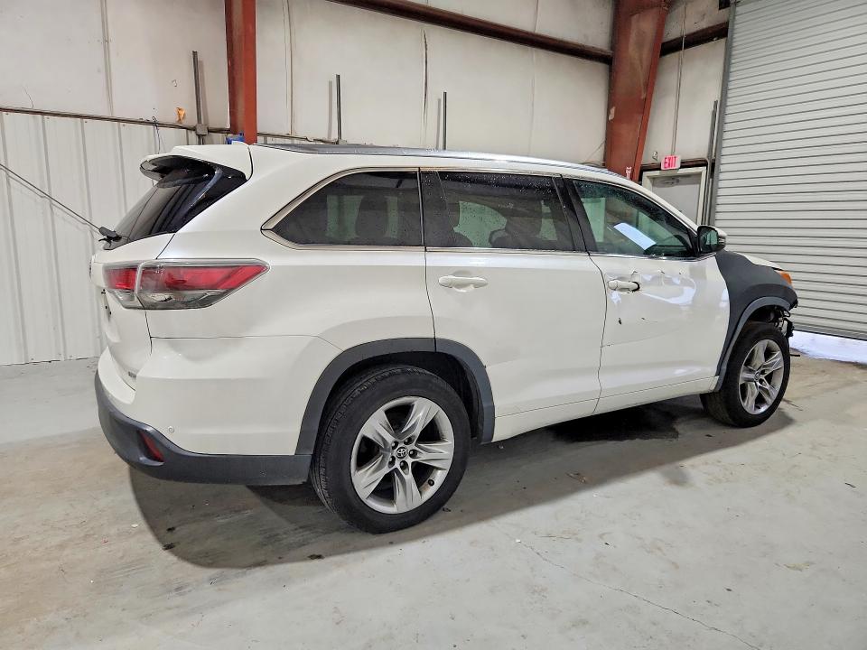 2016 Toyota Highlander VIN 5TDYKRFH7GS130685 COPART salvage auction — FRONT END, LA - CERTIFICATE OF TITLE, sold $4,250 on 2026-07-21 (photo 3)