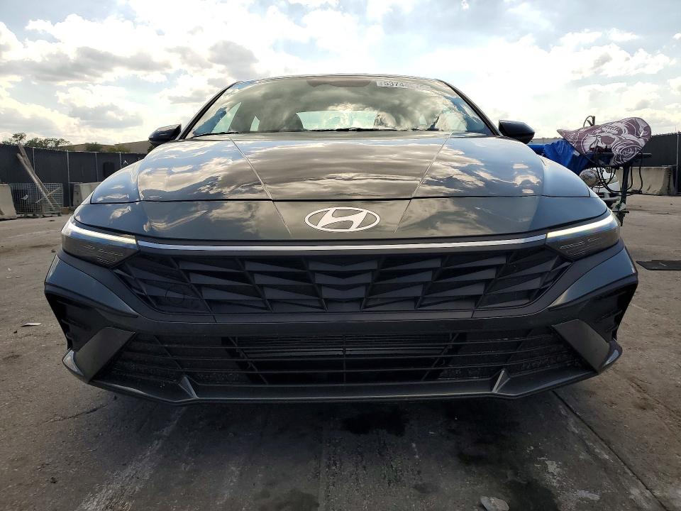 2025 Hyundai VIN KMHLM4DG6SU981975 COPART salvage auction — REAR END, Fl - Cert Of Title Slvg Rebuildable, sold $9,200 on 2026-07-14 (photo 5)