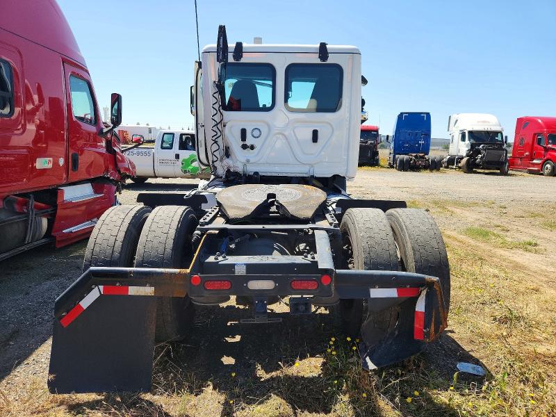 2024 Freightliner Cascadia VIN 3AKBHSDV9RSVJ0293 COPART salvage auction — FRONT END, CA - SALVAGE CERTIFICATE, sold $3,200 on 2026-09-15 (photo 6)