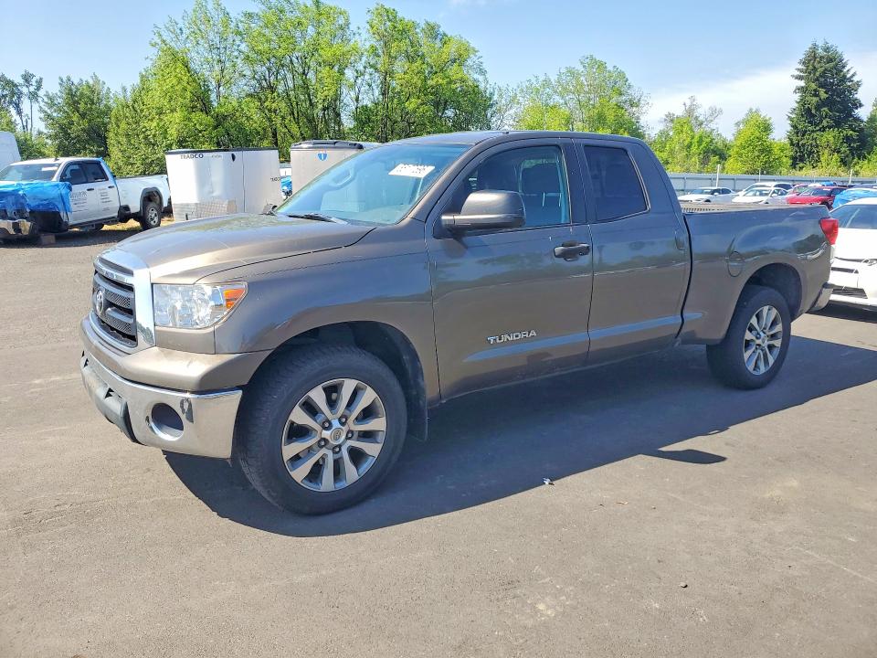 2011 Toyota Tundra VIN 5TFUM5F10BX026031 COPART salvage auction — SIDE, OR - SALVAGE TITLE CERTIFICATE, sold $4,100 on 2026-07-06 (photo 1)