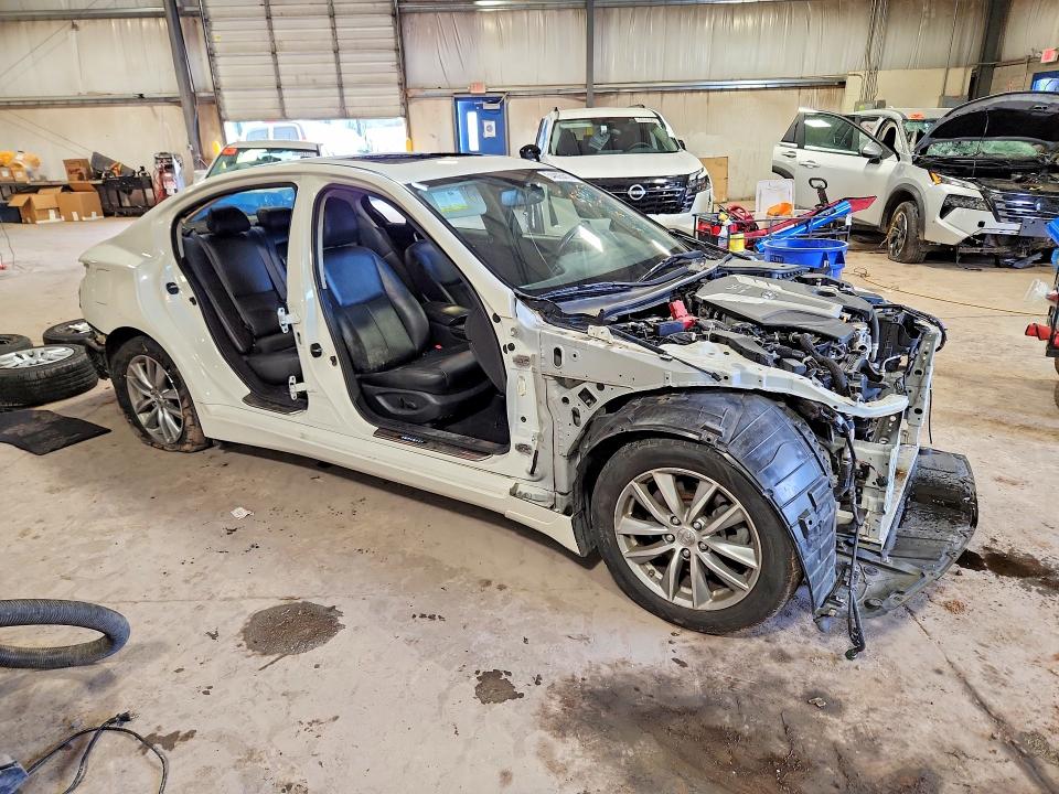 2017 Infiniti Q50 VIN JN1EV7AR7HM841642 COPART salvage auction — VANDALISM, Pa - Cert Of Salvage-Theft, sold $1,350 on 2026-07-29 (photo 4)