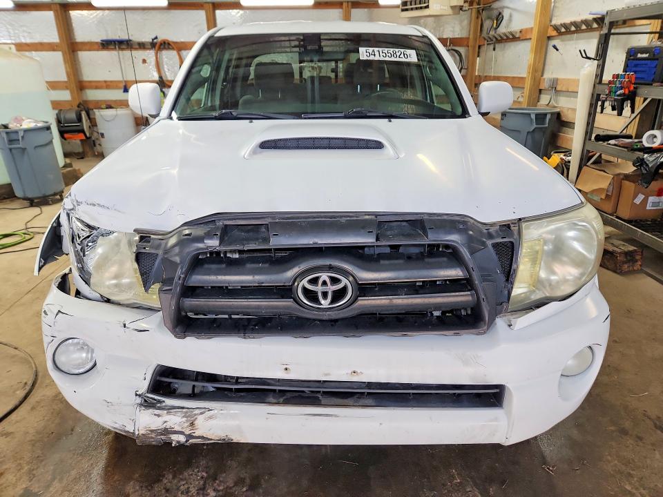 2005 Toyota Tacoma VIN 5TELU42N55Z107683 COPART salvage auction — FRONT END, IL - SALVAGE CERTIFICATE, sold $3,900 on 2026-07-20 (photo 5)