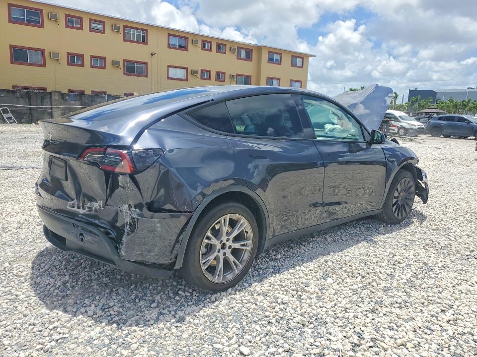 2024 Tesla VIN 7SAYGDED1RF034256 COPART salvage auction — REAR END, Fl - Cert Of Title Slvg Rebuildable, sold $6,000 on 2026-07-28 (photo 3)