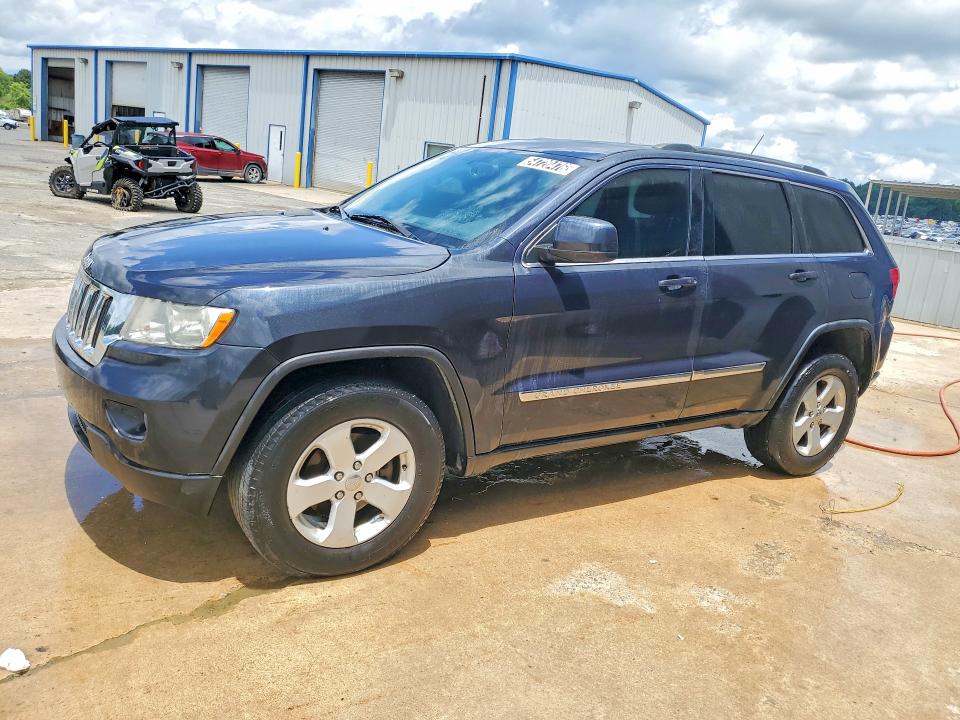 2013 Jeep Grand cherokee VIN 1C4RJFAG8DC549310 COPART salvage auction — MINOR DENT/SCRATCHES, WV - CERTIFICATE OF TITLE, sold $60 on 2026-07-07 (photo 1)