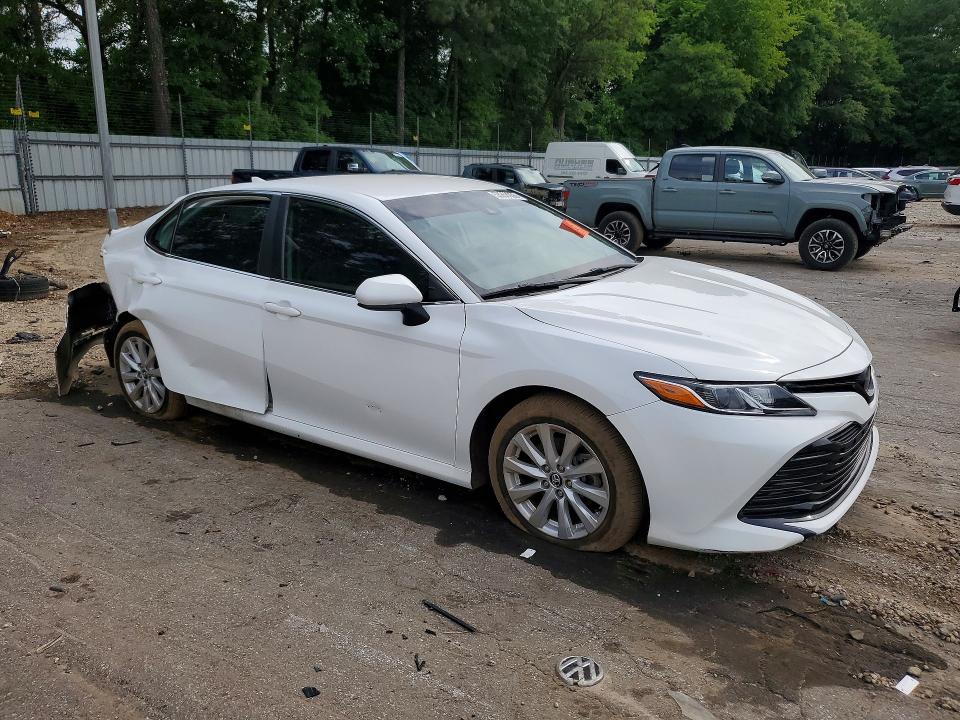 2020 Toyota Camry VIN 4T1C11AK2LU923864 COPART salvage auction — REAR END, Ga - Cert Of Title-Salvage, sold $4,200 on 2026-07-09 (photo 4)