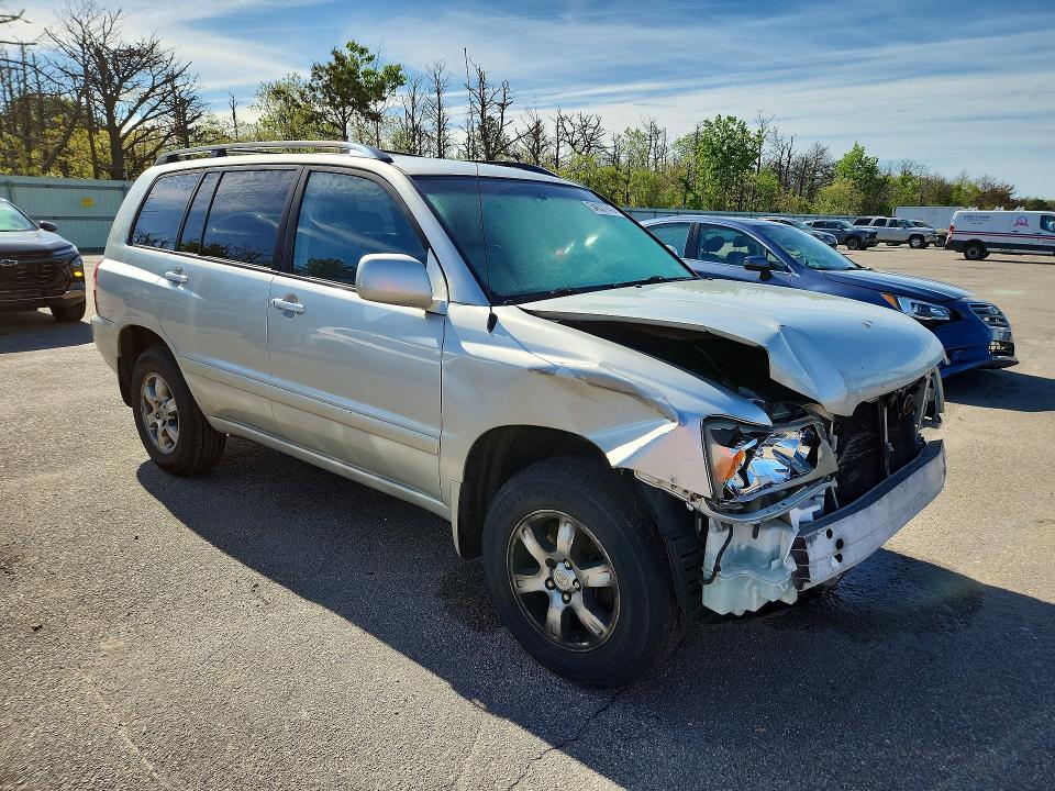 2004 Toyota Highlander VIN JTEEP21AX40011884 COPART salvage auction — FRONT END, NY - MV-907A SALVAGE CERTIFICATE, sold $700 on 2026-07-13 (photo 4)