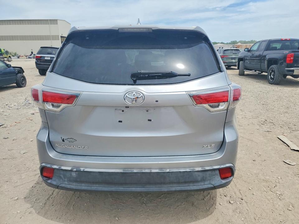 2014 Toyota Highlander VIN 5TDKKRFH2ES025040 COPART salvage auction — ALL OVER, Ks - Cert Of Title-Salvage, sold $150 on 2026-07-21 (photo 6)