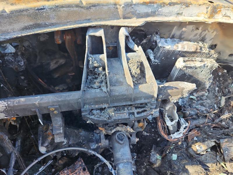 2015 Mercedes-benz E-class VIN WDDHF7GB0FB095647 COPART salvage auction — BURN, Wi - Junked Vehicle Bill Of Sale, sold $325 on 2026-07-27 (photo 9)