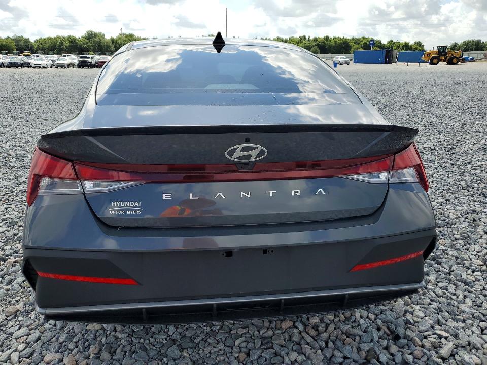 2025 Hyundai Elantra VIN KMHLM4DG3SU870249 COPART salvage auction — FRONT END, Fl - Certificate Of Destruction, sold $4,650 on 2026-07-17 (photo 6)