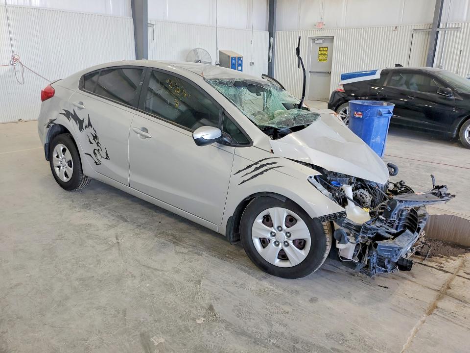 2016 Kia Forte VIN KNAFK4A6XG5574517 COPART salvage auction — FRONT END, Ne - Cert Of Title-Salvage, sold $500 on 2026-07-07 (photo 4)