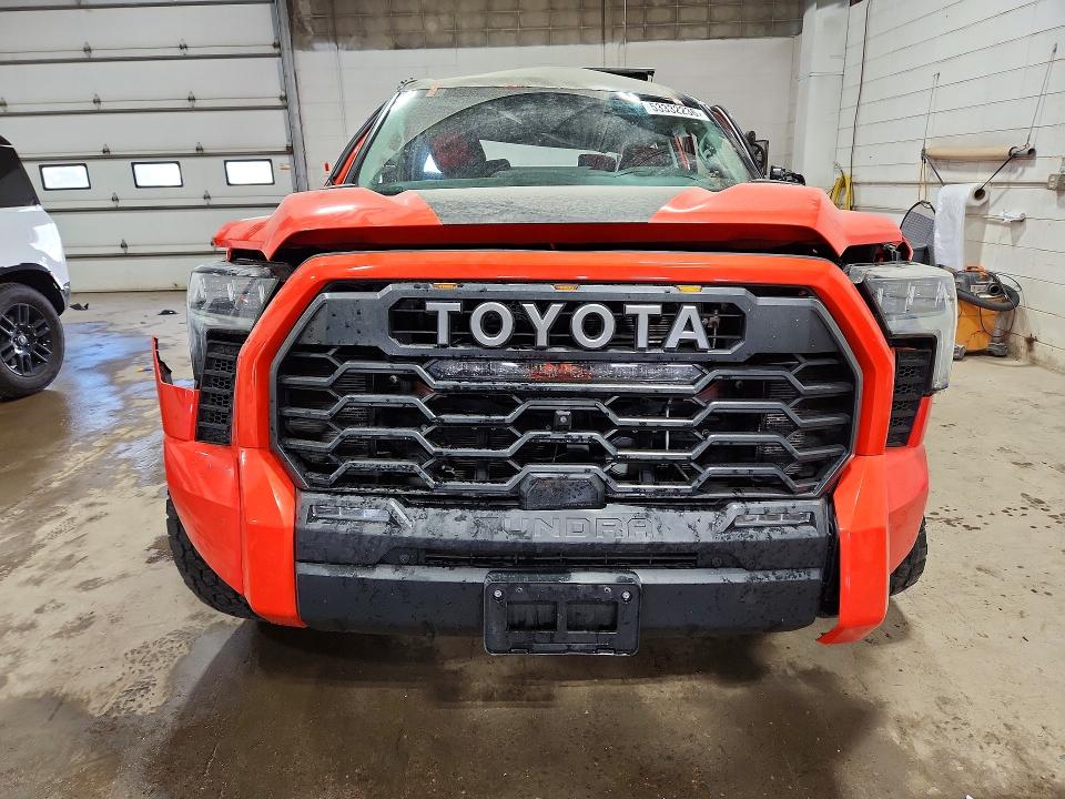 2022 Toyota Tundra VIN 5TFPC5DB0NX003199 COPART salvage auction — ALL OVER, Mn - Cert Of Title-Salvage, sold $15,400 on 2026-07-14 (photo 5)