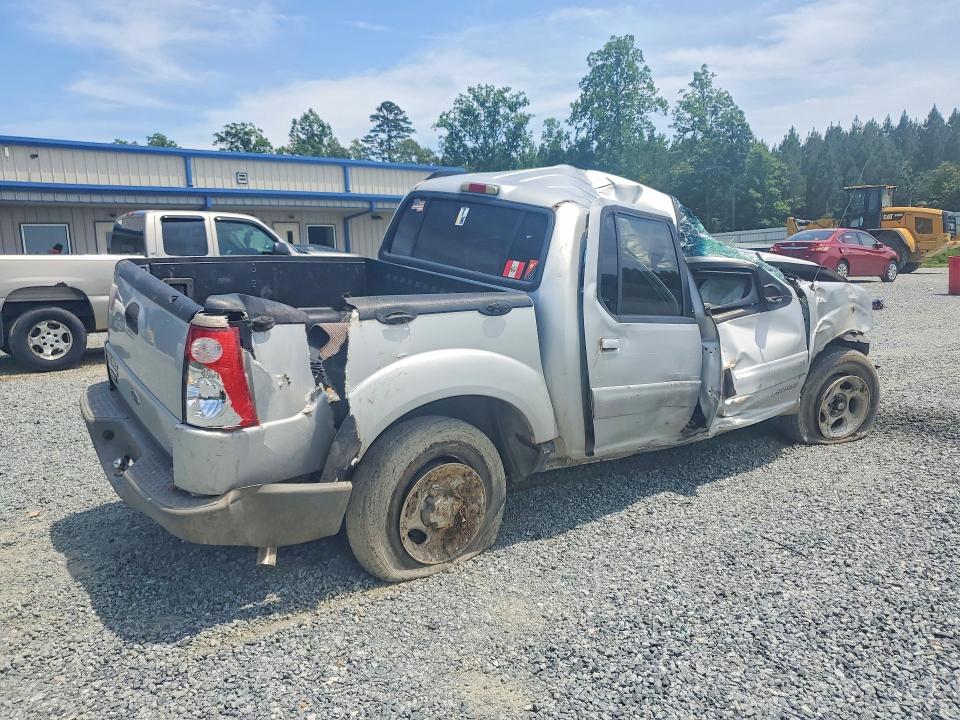 2002 Ford VIN 1FMZU67E02UB80037 COPART salvage auction — ALL OVER, NC - SALVAGE CERTIFICATE OF TITLE, sold $275 on 2026-07-02 (photo 3)