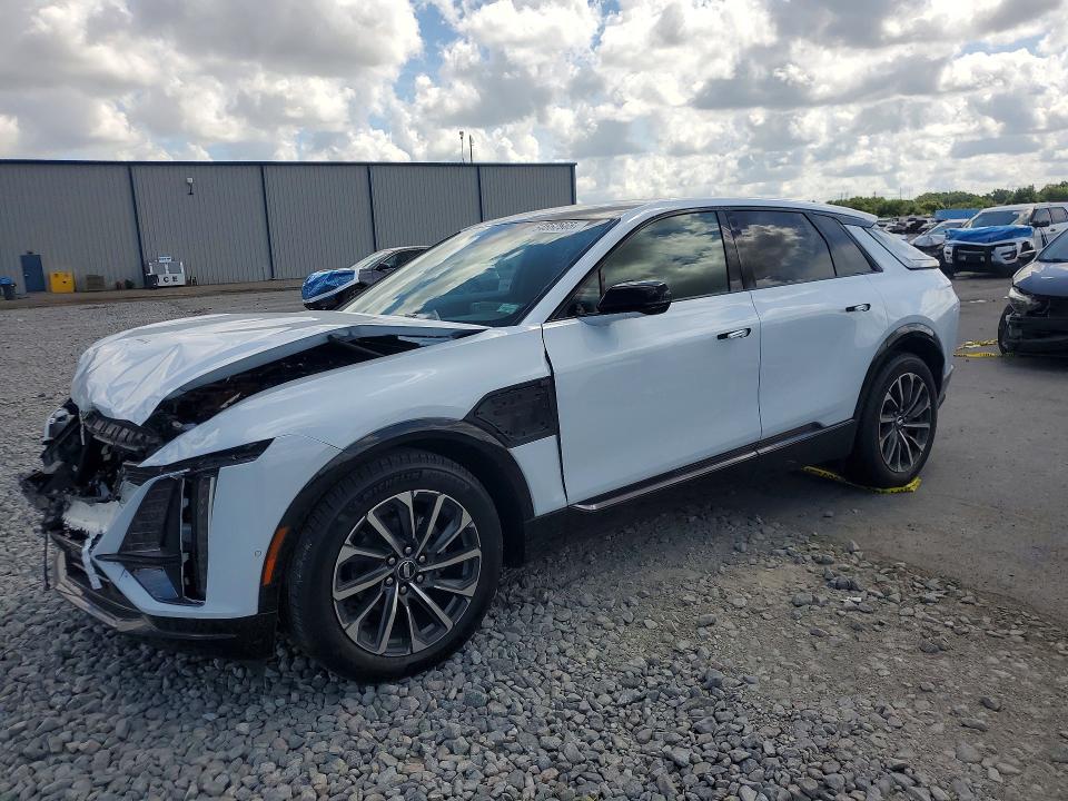 2026 Cadillac Lyriq VIN 1GYKPURL4TZ301616 COPART salvage auction — FRONT END, Fl - Cert Of Title Slvg Rebuildable, sold $18,300 on 2026-07-08 (photo 1)