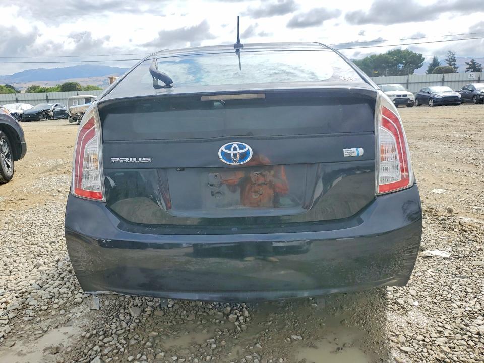 2014 Toyota Prius VIN JTDKN3DU3E1822091 COPART salvage auction — FRONT END, CA - SALVAGE CERTIFICATE, sold $525 on 2026-07-14 (photo 6)