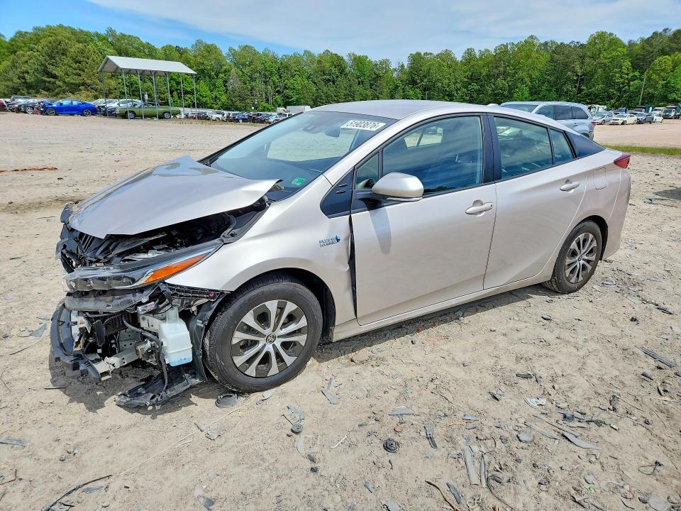 2022 Toyota Prius VIN JTDKAMFP7N3211137 COPART salvage auction — FRONT END, VA - CERT OF TITLE - SALVAGE, sold $5,200 on 2026-07-27 (photo 1)