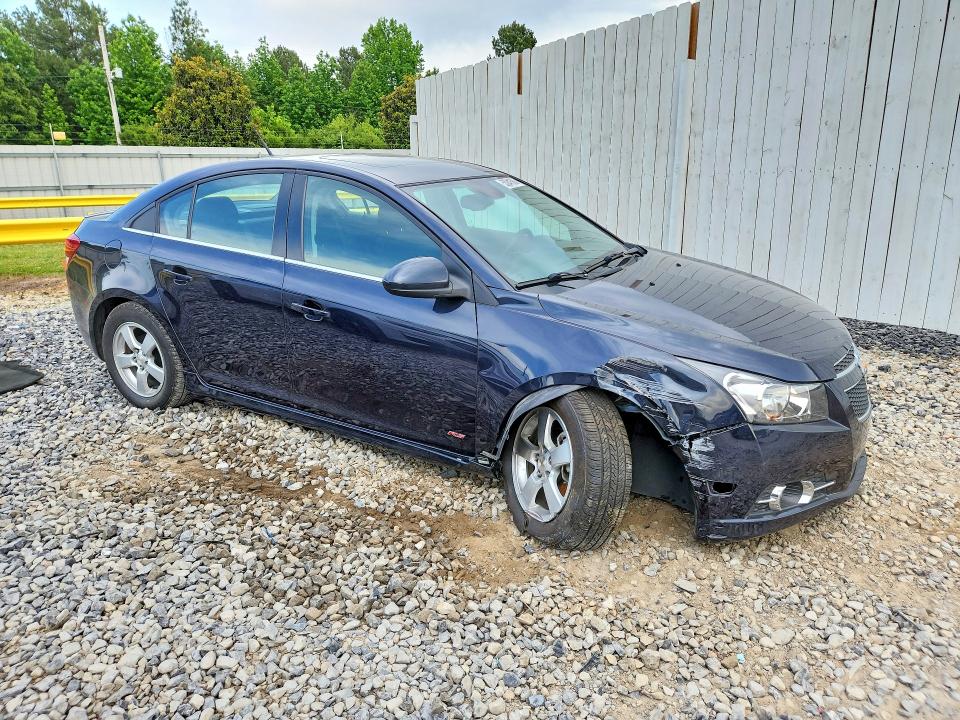 2014 Chevrolet Cruze VIN 1G1PC5SB0E7485846 COPART salvage auction — SIDE, TN - SALVAGE CERTIFICATE, sold $1,000 on 2026-07-09 (photo 4)