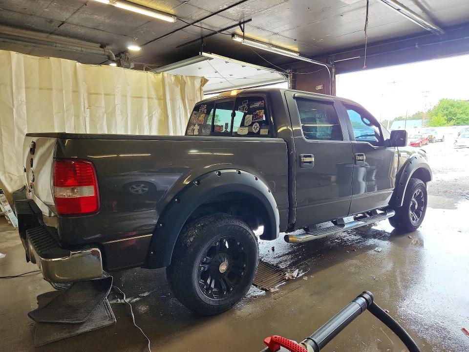 2005 Ford F-250 VIN 1FTPW14595KE81256 COPART salvage auction — NORMAL WEAR, Pa - Cert Of Title, sold $675 on 2026-07-02 (photo 3)