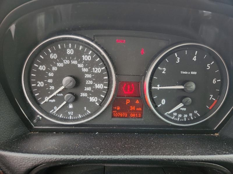 2006 BMW 3er VIN WBAVB17536NK36626 COPART salvage auction — SIDE, Il - Salvage Certificate, sold $975 on 2026-07-15 (photo 9)