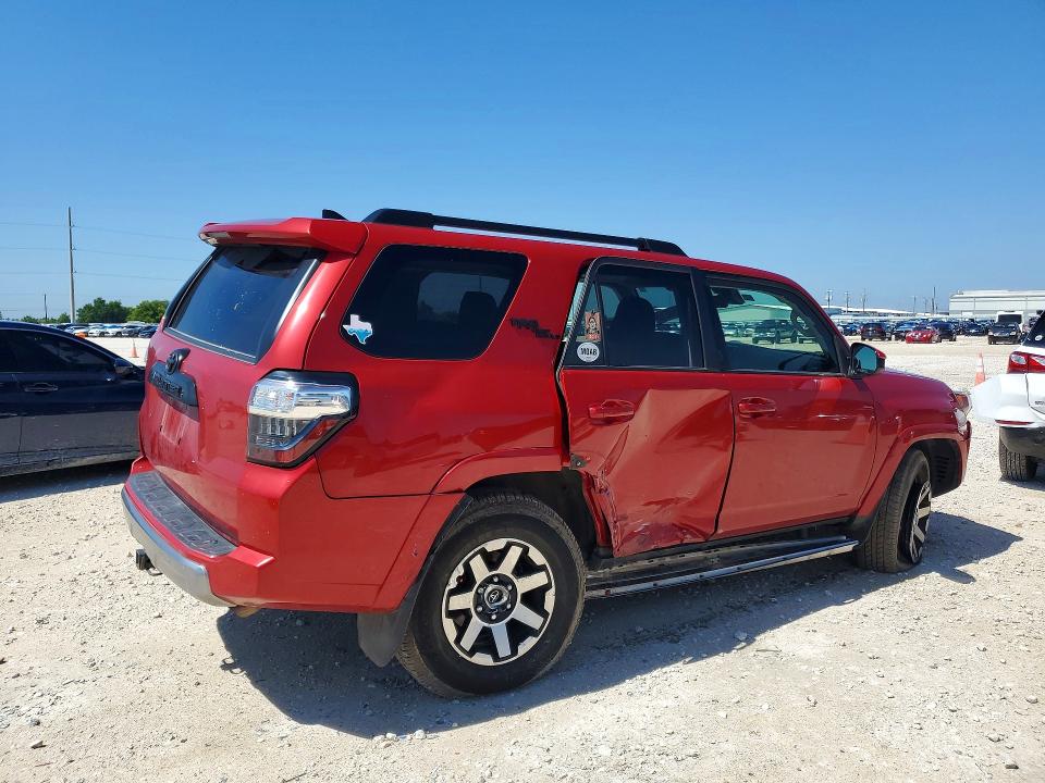 2023 Toyota 4runner VIN JTEPU5JR7P6117333 COPART salvage auction — SIDE, TX - SALVAGE VEHICLE TITLE, sold $8,100 on 2026-07-09 (photo 3)