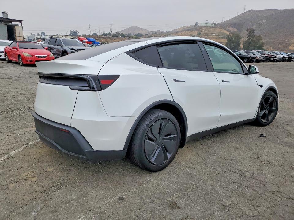 2026 Tesla Model y VIN 7SAYGDED3TF439297 COPART salvage auction — FRONT END, Salvage Title, sold $13,400 on 2026-07-16 (photo 3)