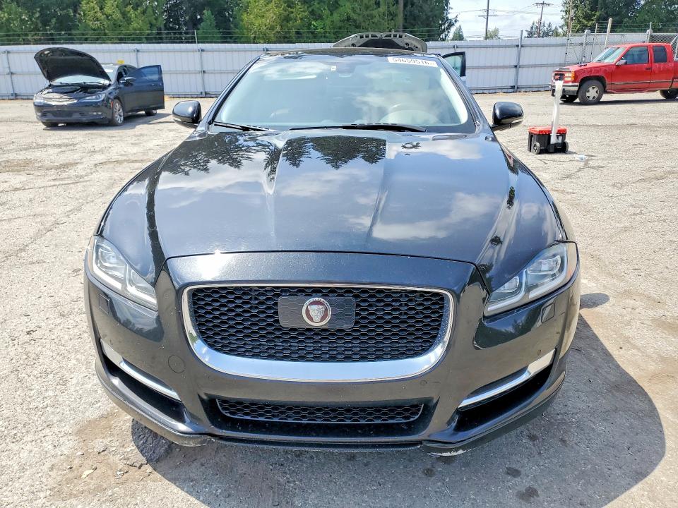 2016 Jaguar Xj VIN SAJWJ1CD7G8W00474 COPART salvage auction — MINOR DENT/SCRATCHES, Tx - Salvage Vehicle Title, sold $1,350 on 2026-07-27 (photo 5)