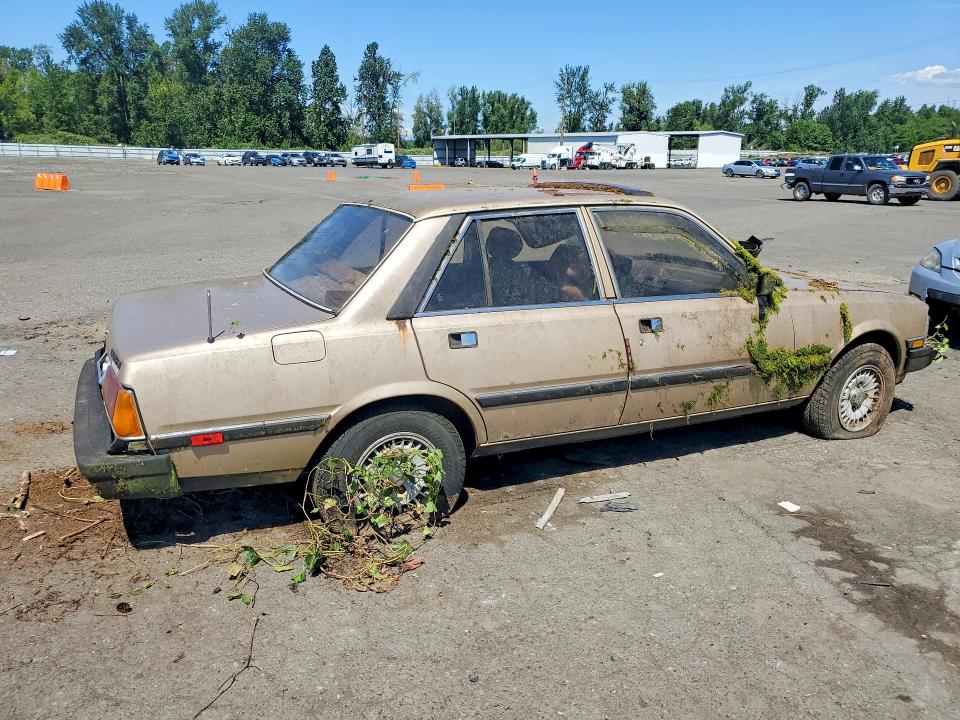 1981 Peugeot 505 VIN VF3BA4167BS310563 COPART salvage auction — MINOR DENT/SCRATCHES, Or - Lien Papers, Clean Title, sold $125 on 2026-07-13 (photo 3)