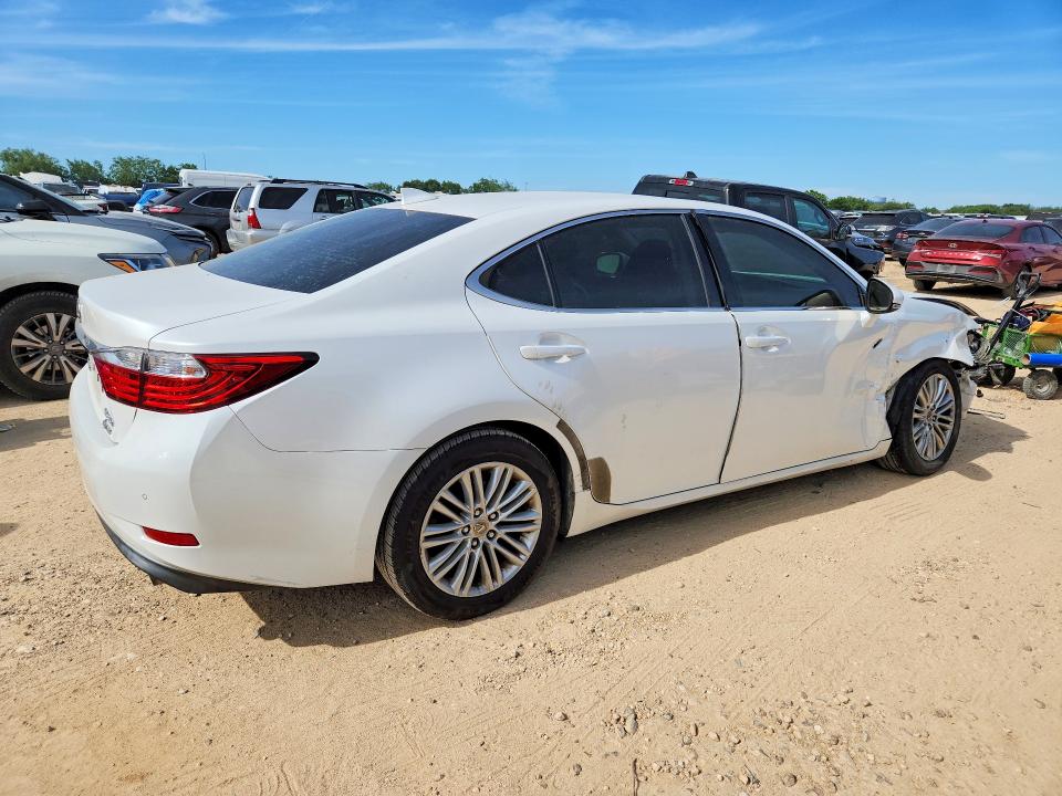 2015 Lexus VIN JTHBK1GG7F2158522 COPART salvage auction — FRONT END, Tx - Salvage Vehicle Title, sold $2,050 on 2026-07-02 (photo 3)