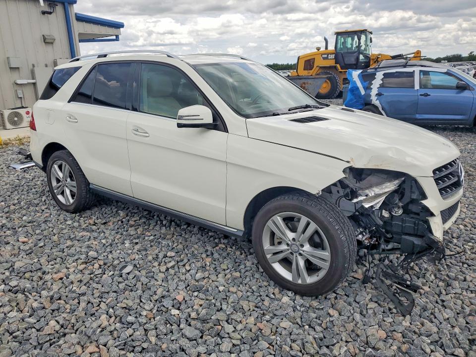 2013 Mercedes-benz M-klasse VIN 4JGDA5JB4DA145212 COPART salvage auction — FRONT END, FL - CERT OF TITLE SLVG REBUILDABLE, sold $5,400 on 2026-07-02 (photo 4)