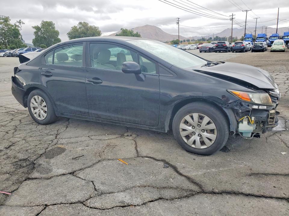 2012 Honda VIN 19XFB2F52CE335615 COPART salvage auction — FRONT END, Ca - Salvage Certificate, sold $625 on 2026-07-02 (photo 4)
